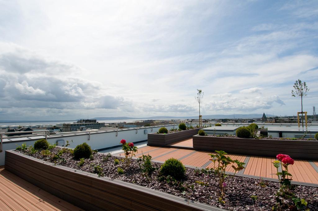 The Western Citypoint Apartments Galway Eksteriør bilde