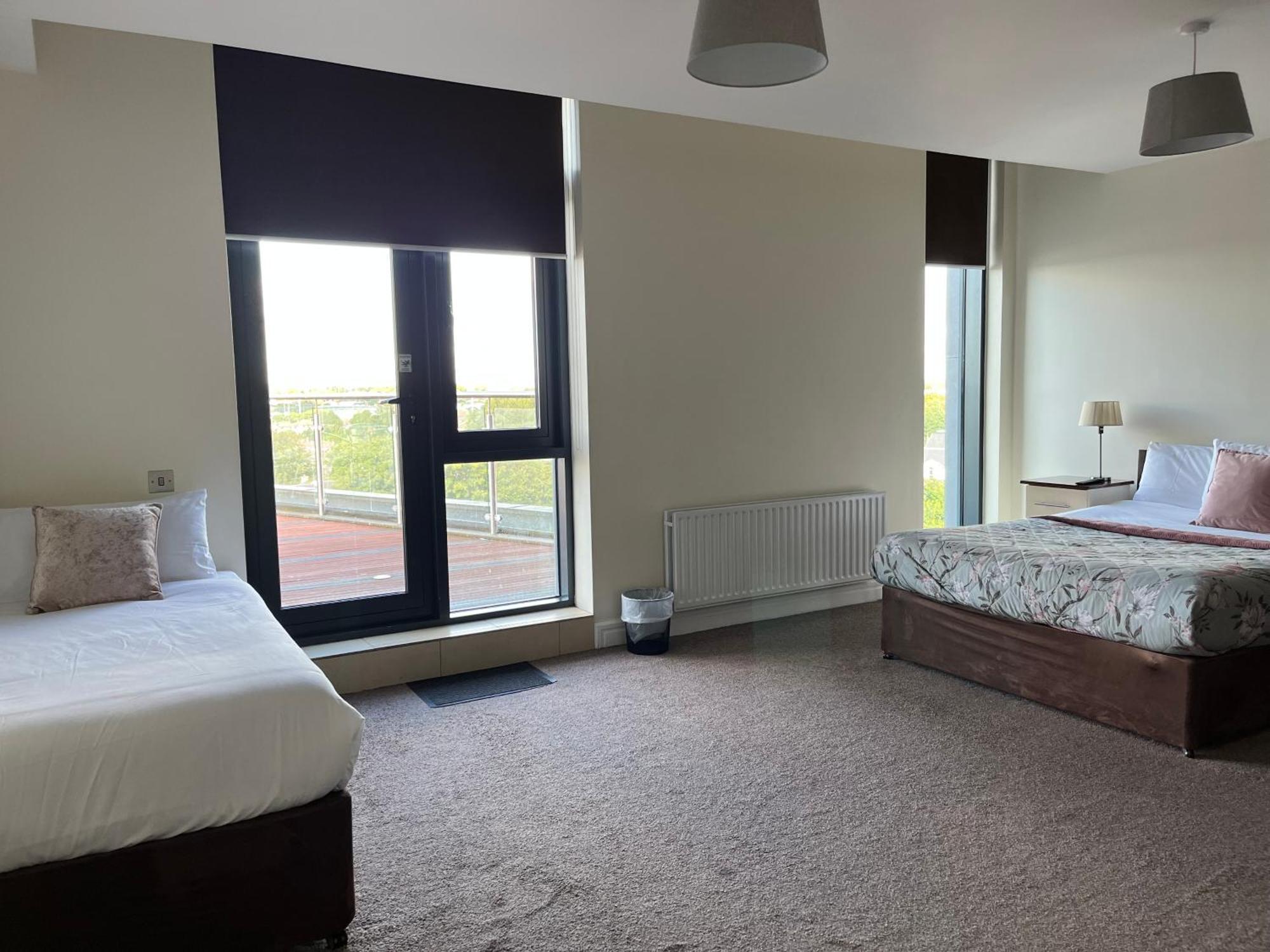 The Western Citypoint Apartments Galway Eksteriør bilde