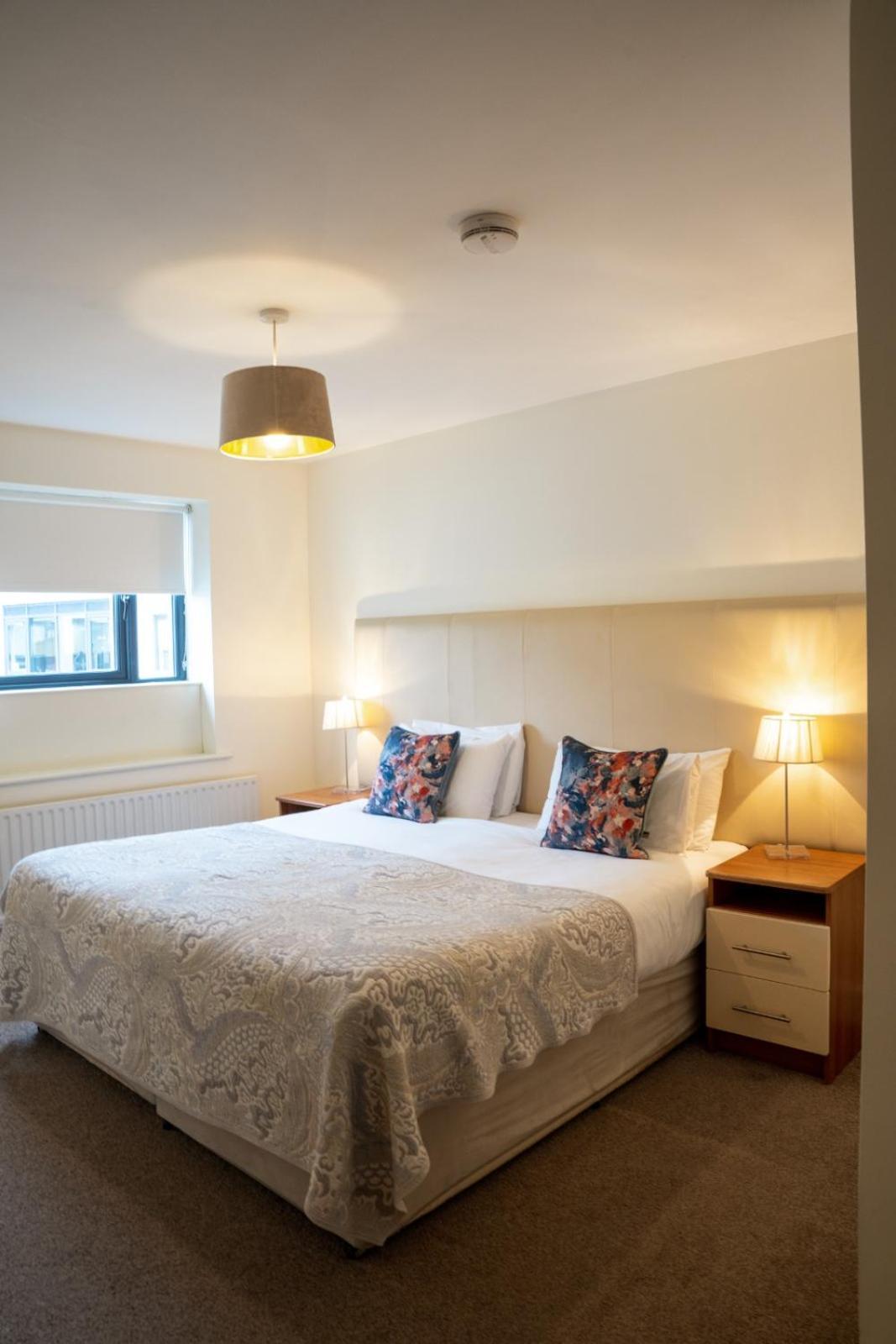 The Western Citypoint Apartments Galway Eksteriør bilde