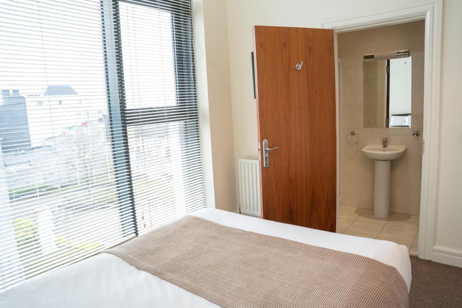 The Western Citypoint Apartments Galway Eksteriør bilde