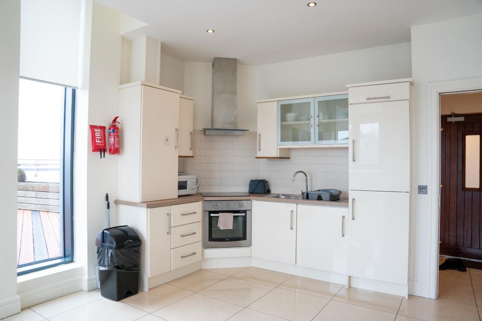 The Western Citypoint Apartments Galway Eksteriør bilde